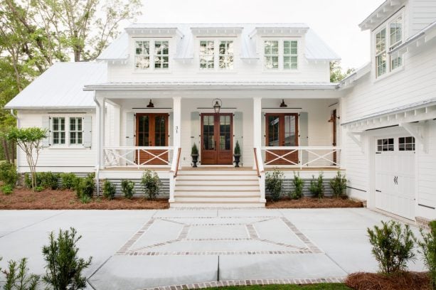 a crisp and refreshing farmhouse exterior with Pure White SW 7005 paint