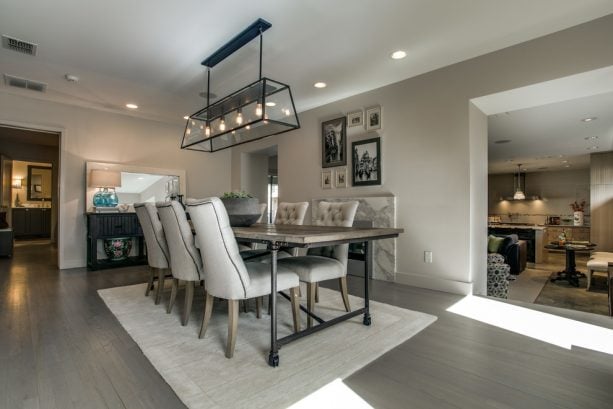 modern farmhouse dining room with Sherwin-Williams modern gray SW 7632 wall paint color