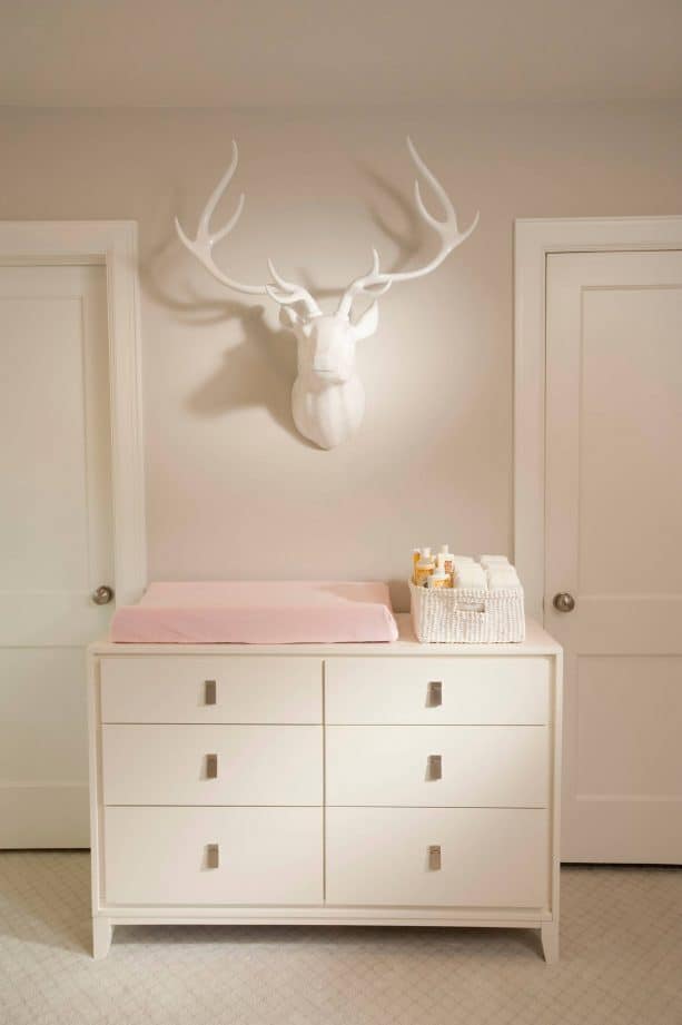 modern twins nursery room with Benjamin Moore pale oak OC-20 warm gray wall paint color