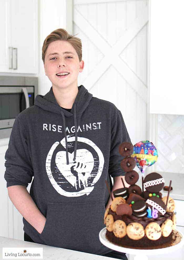 Make the Ultimate Chocolate Birthday Cake in minutes with this easy no bake dessert idea! A fun semi-homemade cake. Easy 16th birthday party ideas. Make the Ultimate Chocolate Birthday Cake in minutes with this easy no bake dessert idea! A fun semi-homemade cake. Easy 16th birthday party ideas.