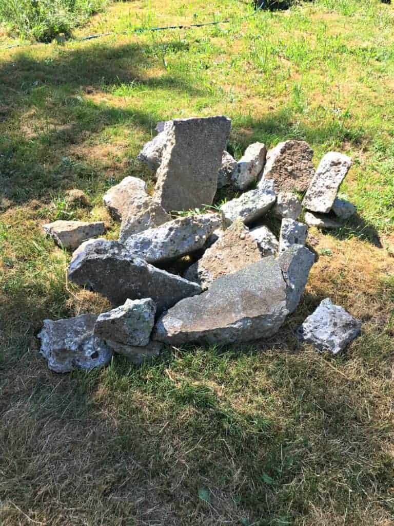 build a free fire pit