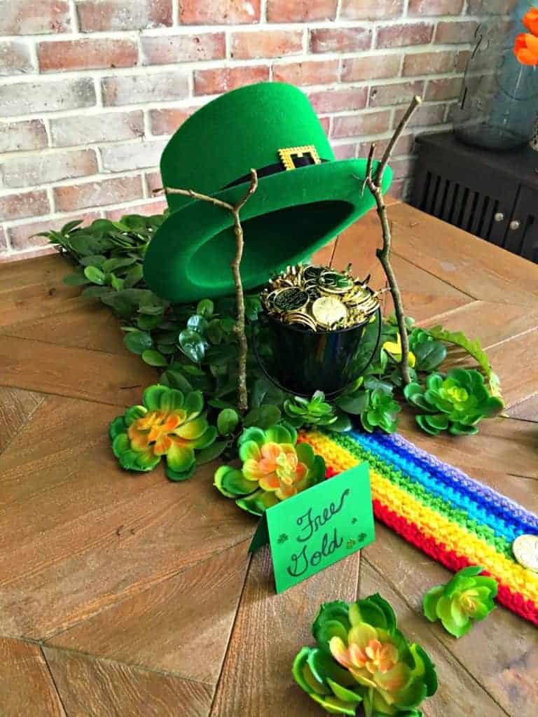 leprechaun trap with sign reading free gold