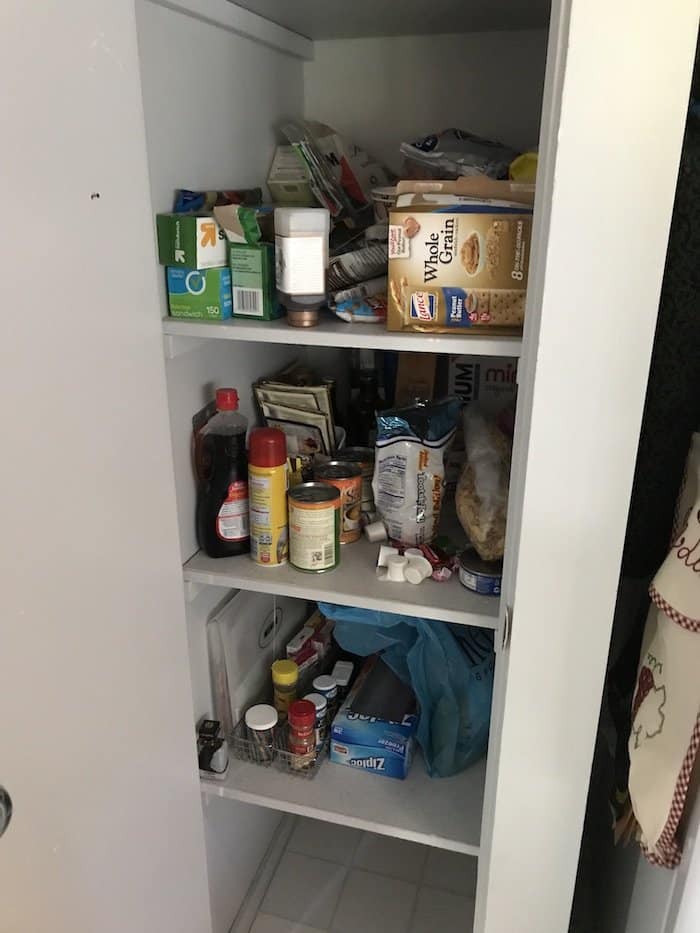 Kitchen Pantry Organizing Tips