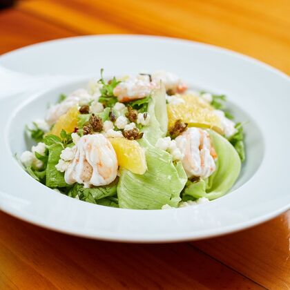 Salada de Folhas com Camarão e Laranja  (sugestão do chefe)