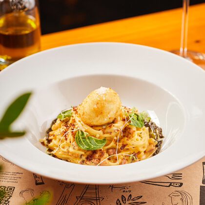 Linguine à Carbonara Trufada