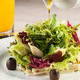 Folhas Nobres com Palmito, tomate, azeitona e azeite extra virgem