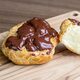 Carolina de creme com chocolate