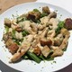 Caesar salad com frango grelhado