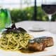 Spaghetti ao Pesto com Fillet Mignon Suíno ou Fillet de Frango