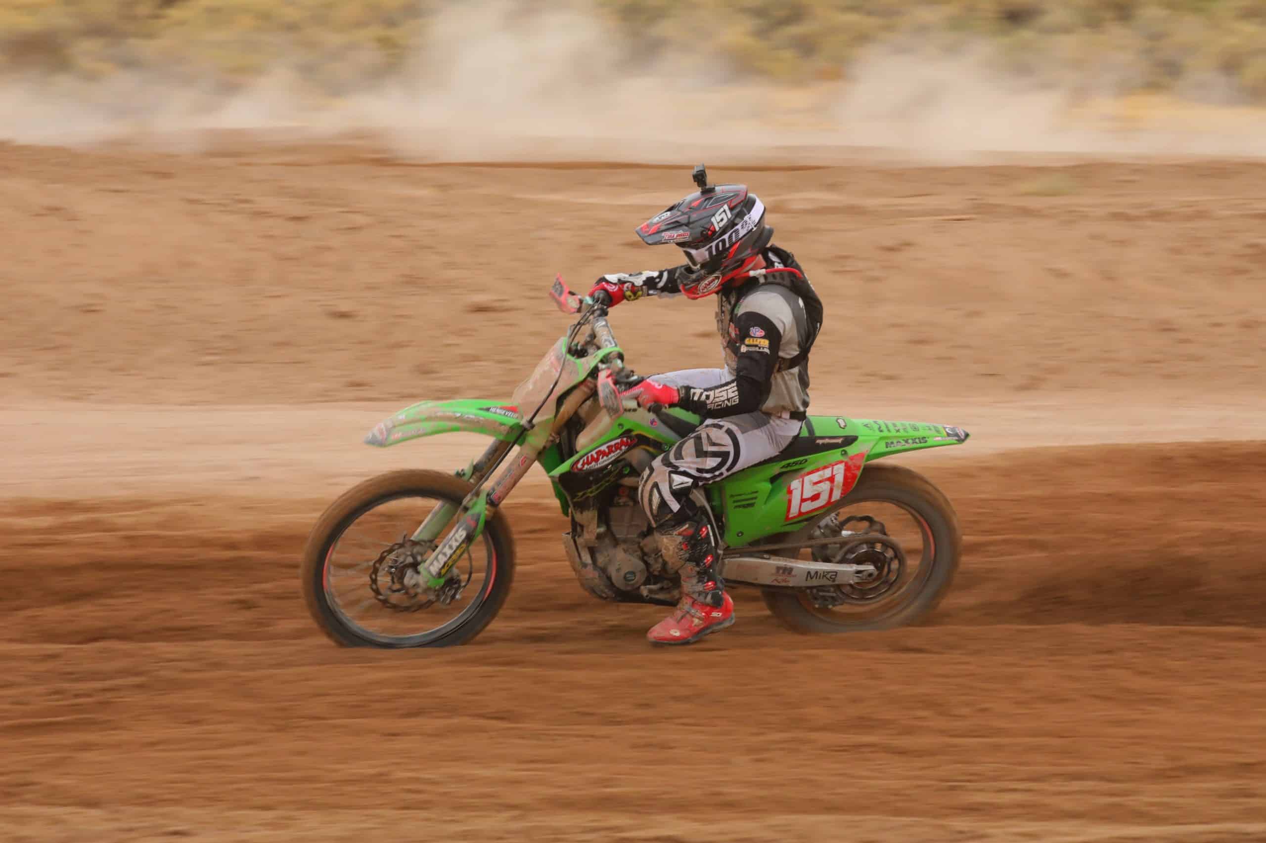 Clay Hengeveld riding his kx450 at the 2020 blythe worcs race