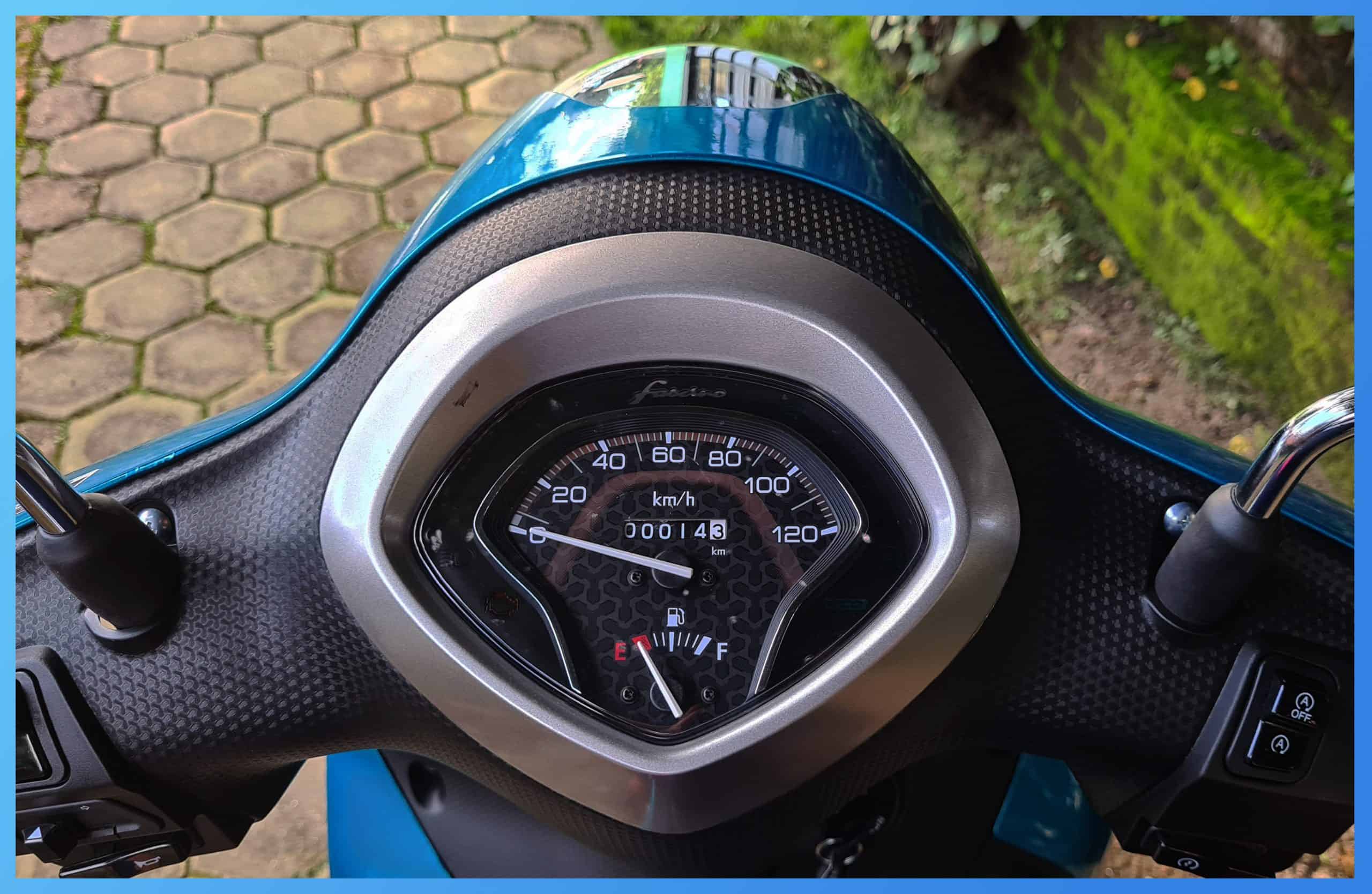 Yamaha Fascino 125 FI Instrument Cluster