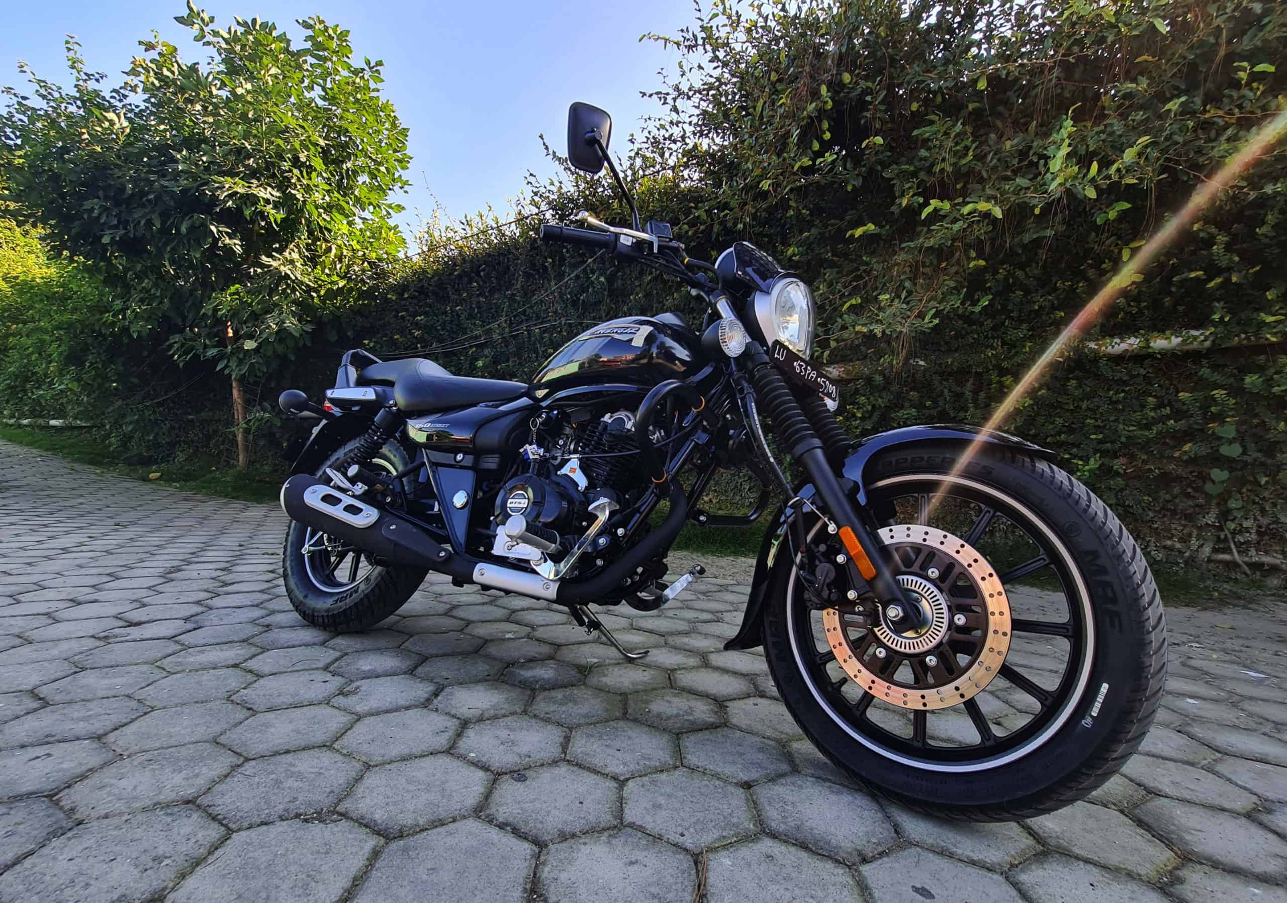 Bajaj Avenger 160 ABS Street