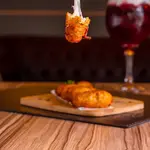 Bolinho de Arroz com Queijo de Cabra