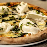 *Pizza Di Burrata
