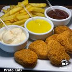 Nuggets + Batata Frita 