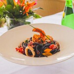 Linguine Nero di Sepia com Frutos do Mar
