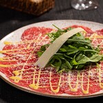 CARPACCIO DE FILÉ MIGNON & DIJON