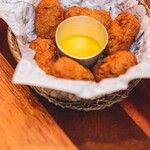 Dzi Croquettes
