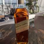 COMBO WHISKY JOHNNIE WALKER GOLD 