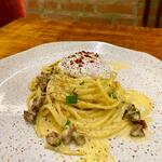 Espaguete à Carbonara Clássico 