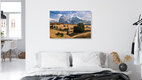 Mockup Colori autunnali sull'Alpe di Siusi in Alto Adige, Italia – opera d'arte di Achim Thomae come poster o stampa su vetro acrilico