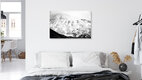 Mockup Vom Schnee bedeckter Berg im Kerlingarfjöll (Hochland von Island), Island – Fotokunst von Christian Noah als Poster oder Acrylglasbild