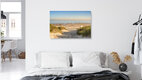 Mockup Weg zum Strand in Walcheren: sanfte Dünenlandschaft und strahlender Himmel