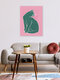 Mockup Wandbild einer Katze in kräftigen Farben, minimalistisch und modern gestaltet.