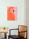 Mockup Illustration einer Frau im orangen Kleid, elegant und stilvoll, minimalistisch gestaltet.