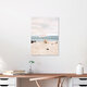 Mockup Illustration einer friedlichen Strandlandschaft mit sanften Wellen und einem klaren Himmel.