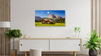 Mockup Fotokunst von Achim Thomae: idyllische Frühlingslandschaft in den Dolomiten