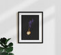 Mockup Fotokunst von Ramona Reimann: zartes Stillleben mit Blumen und Eierschale