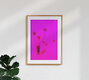 Mockup Fotokunst von Anke Dörschlen: leuchtende Pinktöne in einer Blumenvase