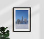 Mockup Fotokunst von Achim Thomae: Winterlandschaft in Bayern mit klaren Himmel und Bergen