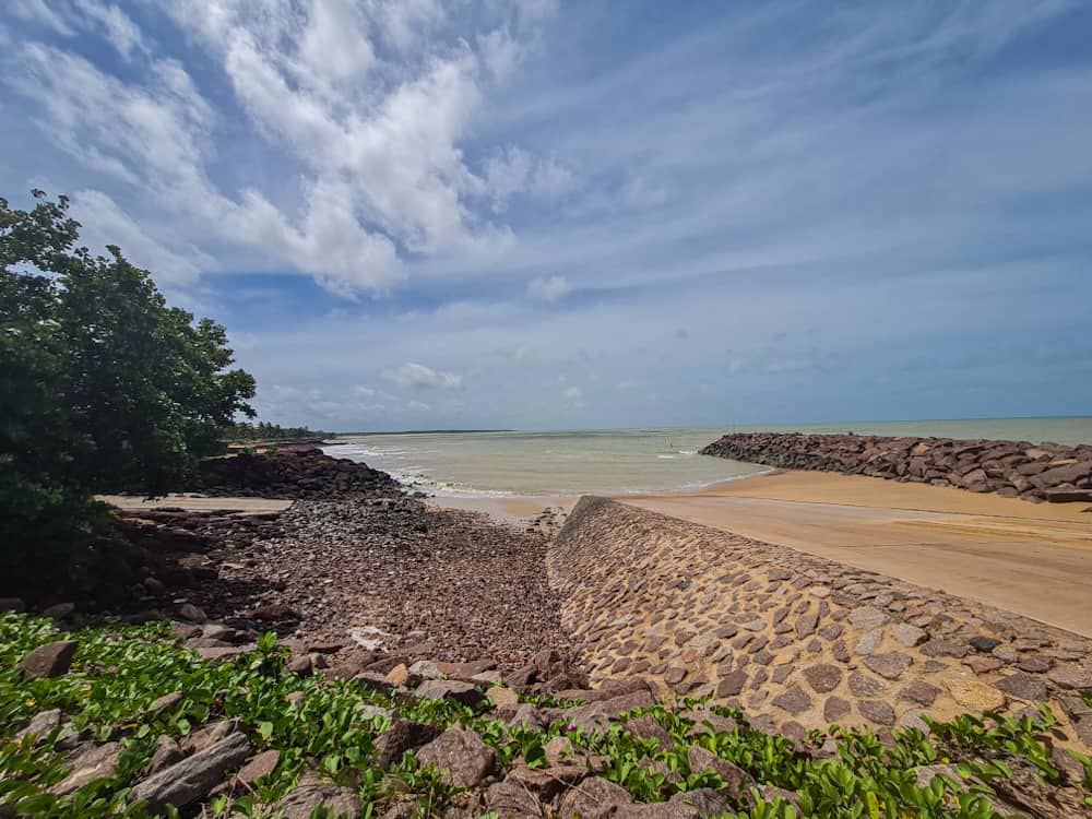 Dundee Beach