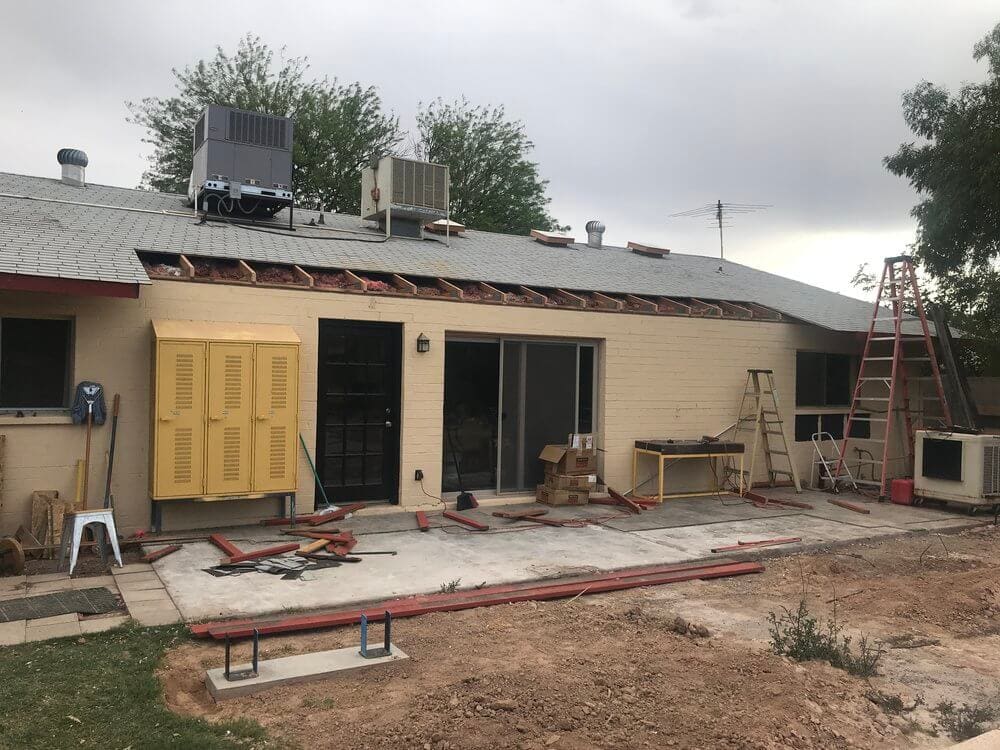 BUILD A PATIO COVER SETTING THE BOARD