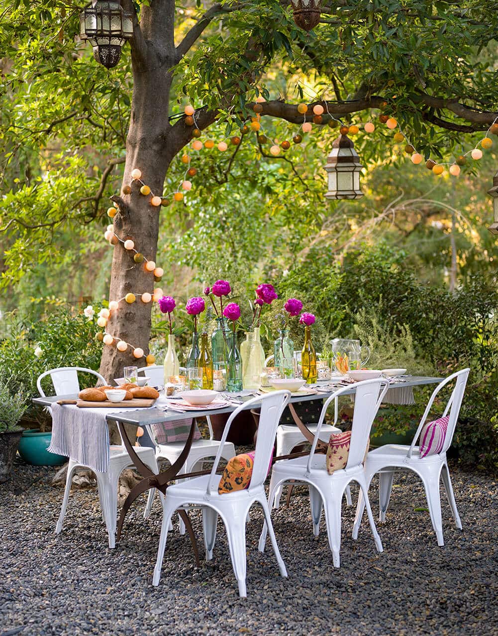 TWINKLING OUTDOOR LIGHTS IDEAS FOR PATIO DECOR ON A BUDGET
