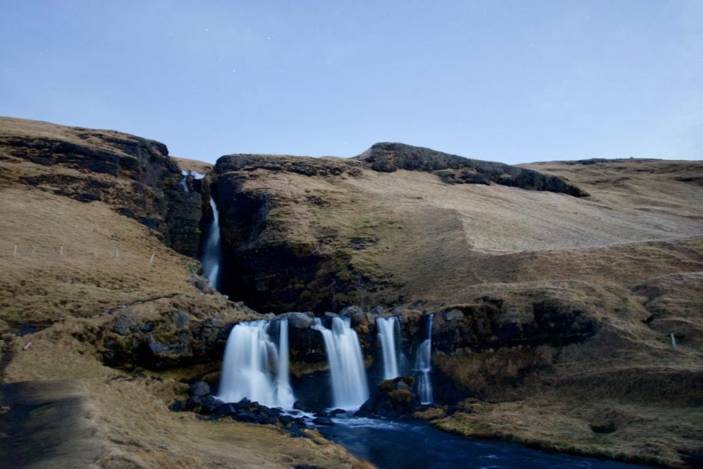 Islands Golden Circle und die Vorweihnachtszeit in Reykjavik Gluggafoss
