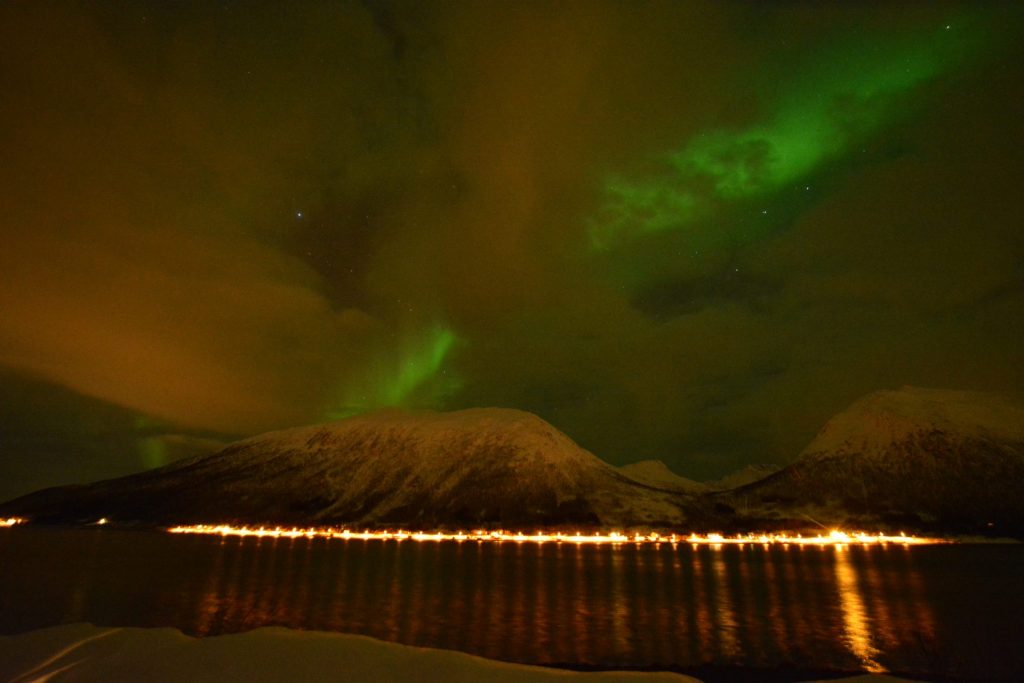 Unbeschreibliche Nordlichter in Sommarøy Troms Unbeschreibliche Nordlichter in Sommarøy Troms