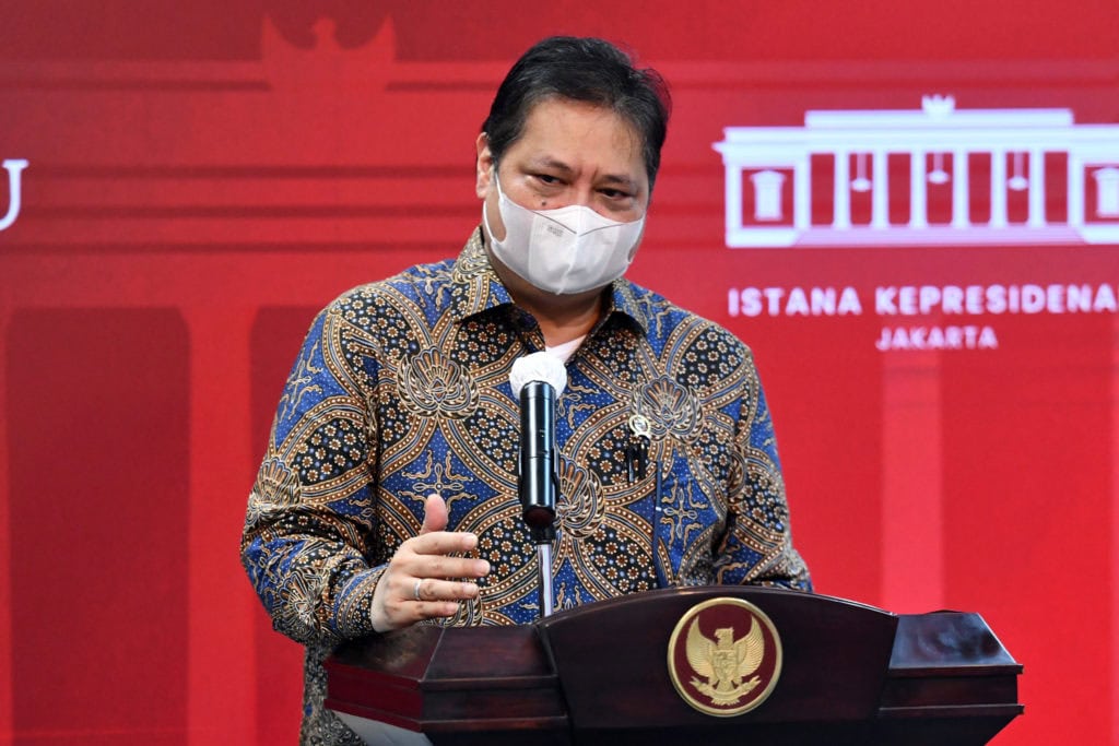 Cakupan Masih Rendah Menkes Dorong Sumatra Barat Tingkatkan Vaksinasi Covid 19<script async src=