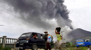 sinabung warga1