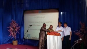 Presiden Jokowi meresmikan Terminal Baru Bandar Udara Wamena dan Bandar Udara Kaimana, Rabu (30/12) siang.