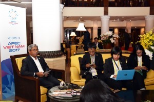 Deputy Foreign Minister AM Fachir in Da Nang, Vietnam, Saturday (11/11) answers reporters questions after accompanying President Jokowi in a series of APEC activities. (Photo: PR/Nia).