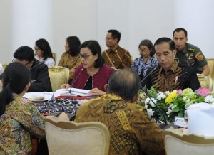 Finance Minister Sri Mulyani Indrawati during a Limited Meeting led by President Jokowi, at the Bogor Presidential Palace, Monday (9/7). (Photo by: Sri M's Private Collection)
