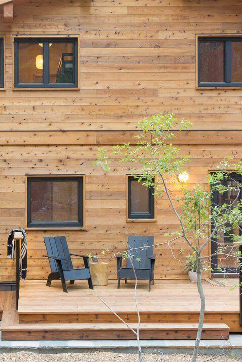 ONE THEMED FRONT PORCH SEATING IDEAS
