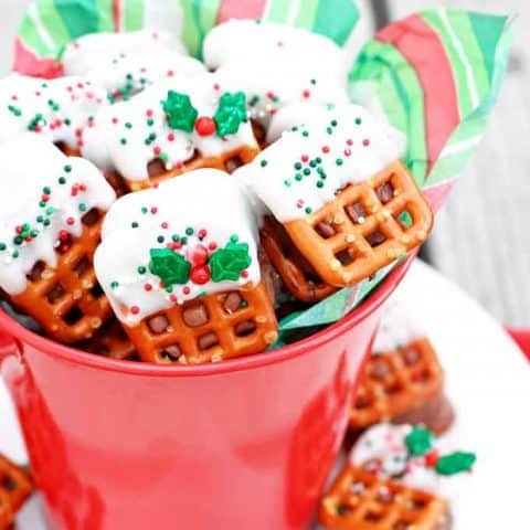 Candy Bar Pretzel Bites