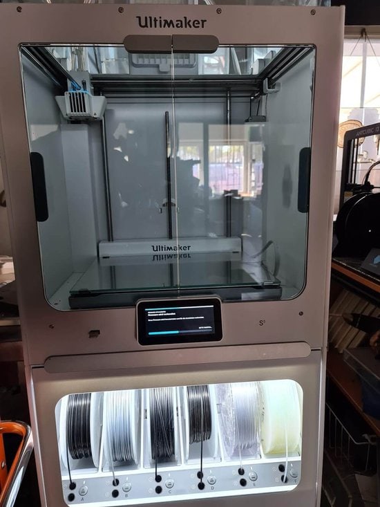 3D Druck 2 Ultimaker S5 3D Drucker + Magazin