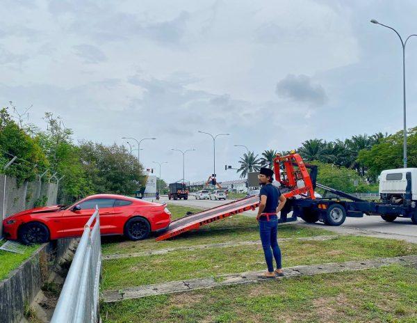 Ford Mustang 5 0 Gt Crashed In Seberang Perai Last Week