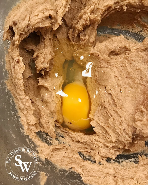 mix in the egg