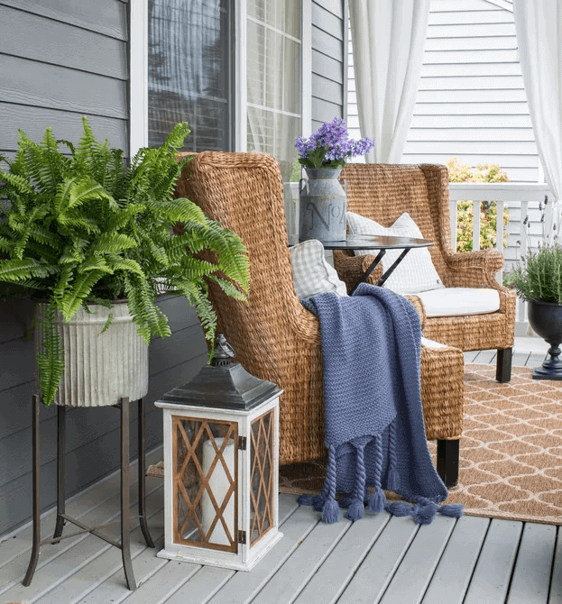 ADDITIONAL LIVING ROOM FOR SMALL FRONT PORCH DESIGN IDEAS